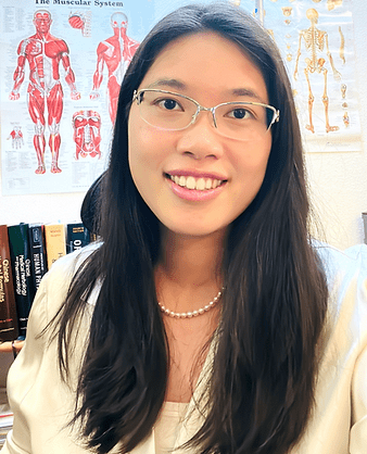 Dr. Lee, expert acupuncturist, dedicated to your wellness